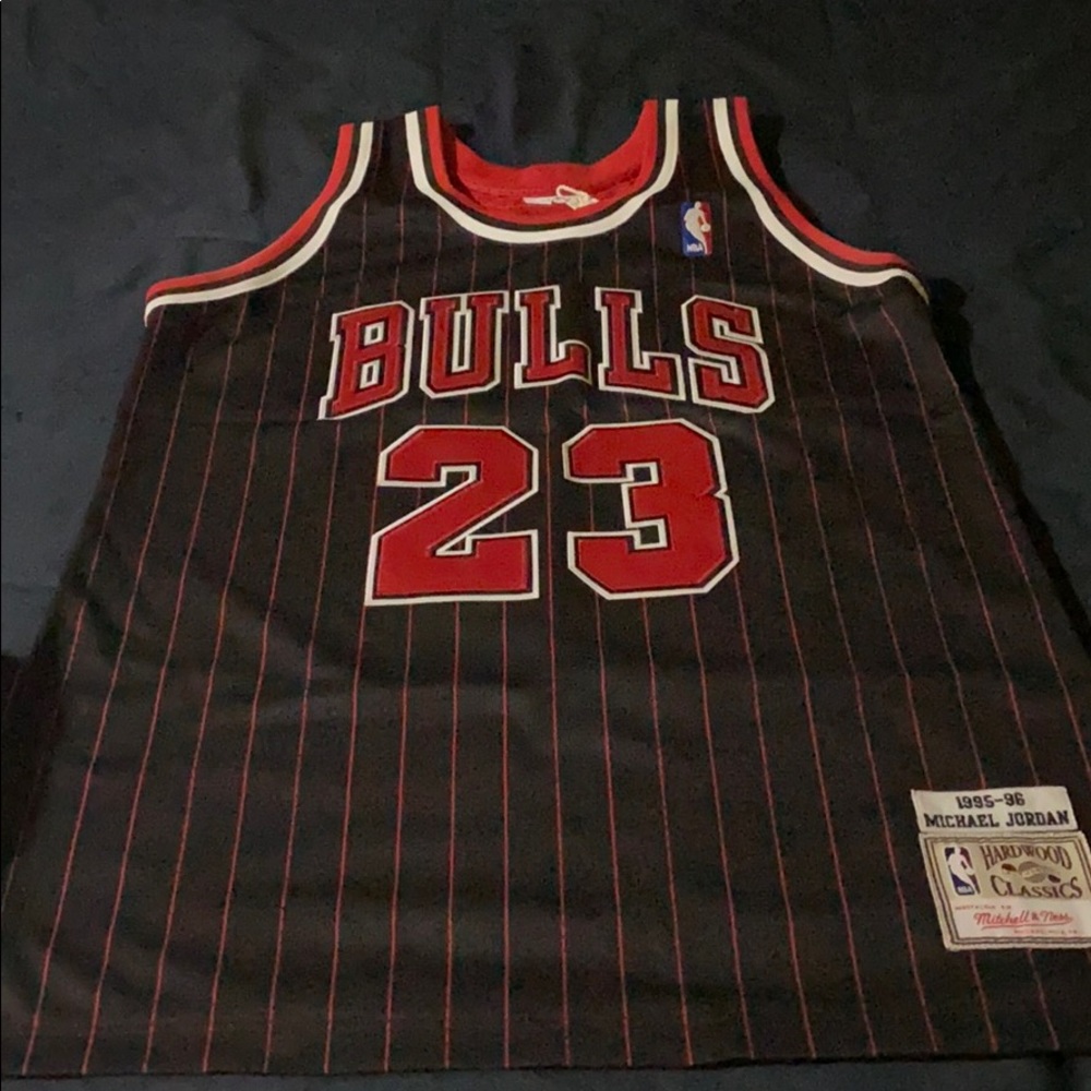 Official NBA Authentic Michael jordan jersey